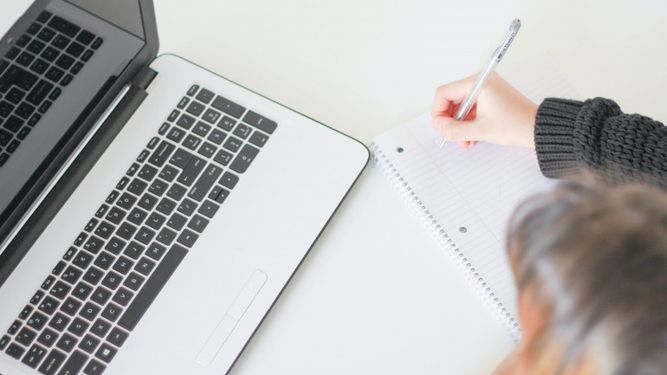 Clases virtuales serán obligatorias desde el 5 de abril