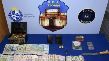 Desarticularon una boca de venta de drogas y detuvieron a cuatro personas