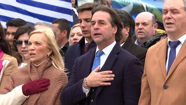 Con la presencia de Lacalle, se realizó el acto por el 199 aniversario de la Declaratoria de la Independencia