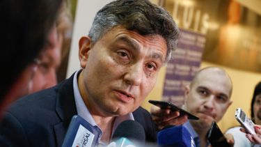 Combustibles no aumentarán por ganancia extraordinaria de Ancap