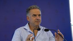 Yamandú Orsi dijo que la caída de Maduro es positiva en la medida que aparezca una democracia