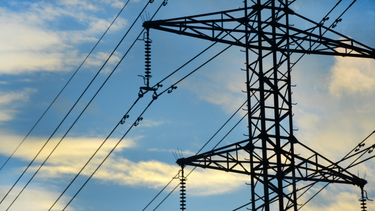 Ecuador suspende dos días la jornada laboral por déficit hidroeléctrico