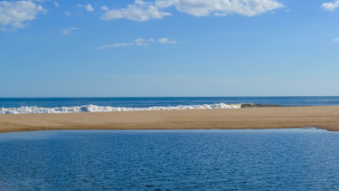 Abren boca de la laguna de Rocha para evitar inundaciones / Turismo Rocha