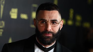 quiero ganar el mundial, advierte benzema tras recibir el balon de oro