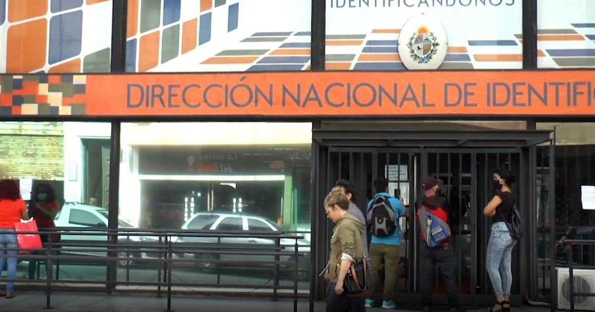 Hackers afirman haber obtenido casi 6 millones de datos de cédulas de identidad uruguayas
