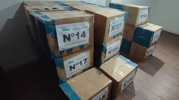 Cabildo Abierto presentó más de 320.00 firmas ante el Parlamento.