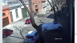 Video: vecinos de Reducto reclaman solución por curva peligrosa en la que se producen derrapes usualmente