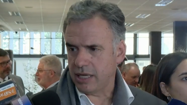 Yamandú Orsi señaló que el negocio que gira en torno al fútbol es un supraestado