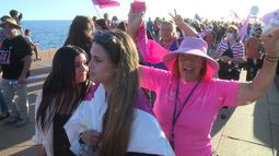 Grupo de escribanos se manifestó a favor del SÍ