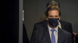 Lacalle Pou saludó a los trabajadores y a quienes buscan empleo