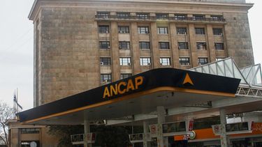 Cinco empresas se presentaron para asociarse a ANCAP