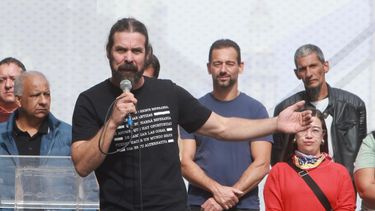 Somaruga llamó a declarar emergencia nacional por pobreza infantil: Es un tiro en la pierna y una vergüenza