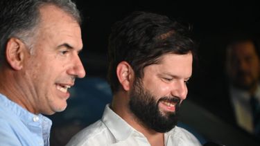 Yamandú Orsi recibió a Gabriel Boric, y ambos coincidieron en la necesidad de integración de la región
