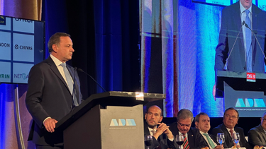 El secretario de la Presidencia, Álvaro Delgado, en el almuerzo de ADM.