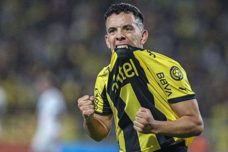 Peñarol derrotó 3 a 1 a Liverpool | FocoUy