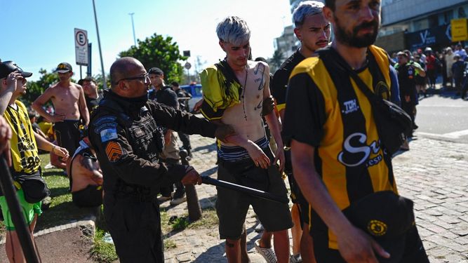 La Justicia de Brasil permite que nueve imputados de Peñarol en Río de Janeiro regresen a Uruguay