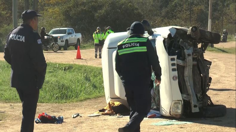 Un hombre de 40 años murió tras volcar en su camioneta de reparto en Melo