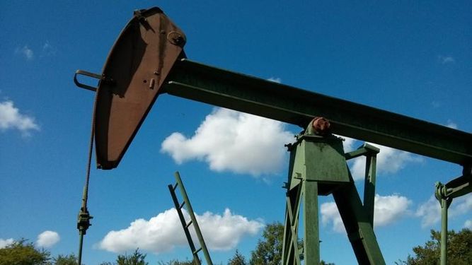 Retirada de EE.UU. del pacto con Irán impulsó precio del petróleo