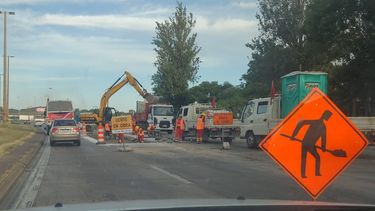 Tránsito congestionado en accesos de Montevideo por obras