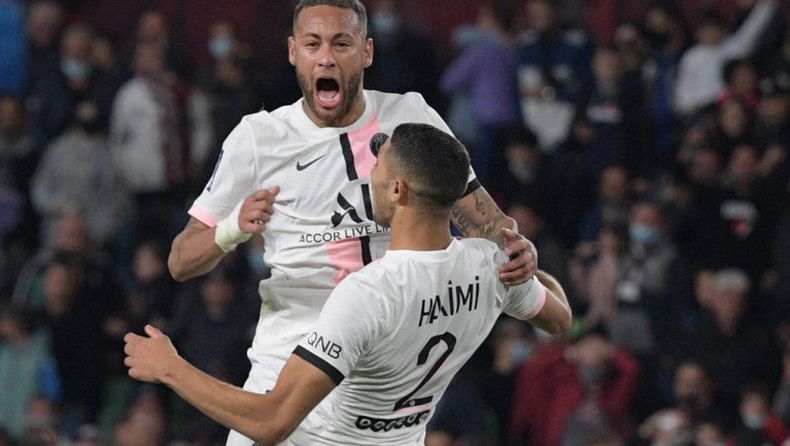 A la espera de Messi, Neymar recupera su magia en el PSG