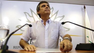 Se mantiene tarifa de combustible; suben UTE, ANTEL y OSE