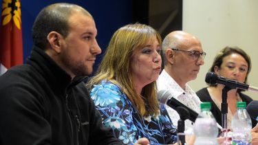 El Ministerio de Vivienda firmó un convenio que habilita a adelantar fondos a cooperativas pertenecientes al Programa de Vivienda Sindical.