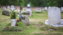 Condenan a IM a pagar 30.000 dólares a una familia por extraviar cenizas de un hombre en el Cementerio del Norte.