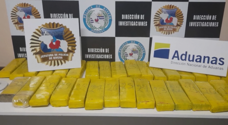 Incautaron más de 60 kilos de marihuana en control aduanero