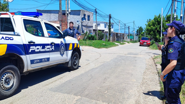 Tiroteo en Santa Catalina con dos camionetas dañadas.
