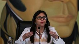 Venezuela rechaza grosera injerencia y acusa a países de violentar leyes de la región