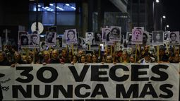 Miles de personas participaron en la Marcha del Silencio 2025