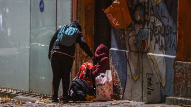 Tercer día de alerta roja por frío: asistieron a 3.215 personas y hubo diez detenciones por desacato Tercer día de alerta roja por frío: asistieron a 3.215 personas y hubo diez detenciones por desacato