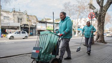 Intendencia contrata temporalmente a mujeres interesadas para programa Barrido Inclusivo.