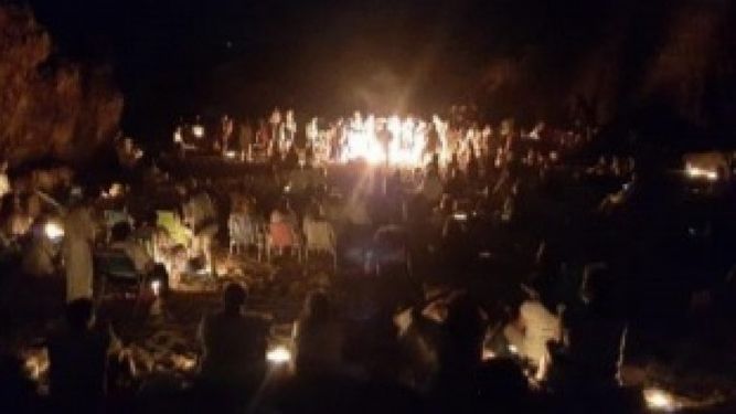 Disolvieron una aglomeración por ritual con 180 participantes