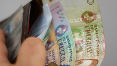 Detuvieron a mujer que usaba cédulas ajenas para tramitar préstamos: así robó más de $580.000