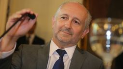 Gobierno pospuso otra semana el regreso a las aulas