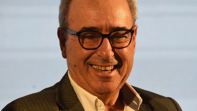 Alfredo Fratti dijo que el negocio ganadero es seguro y que hay que cuidarlo como las joyas de la abuela