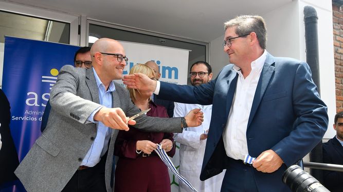 Álvaro Danza valoró inauguración de tomógrafo en Hospital del Cerro y destacó acumulación positiva