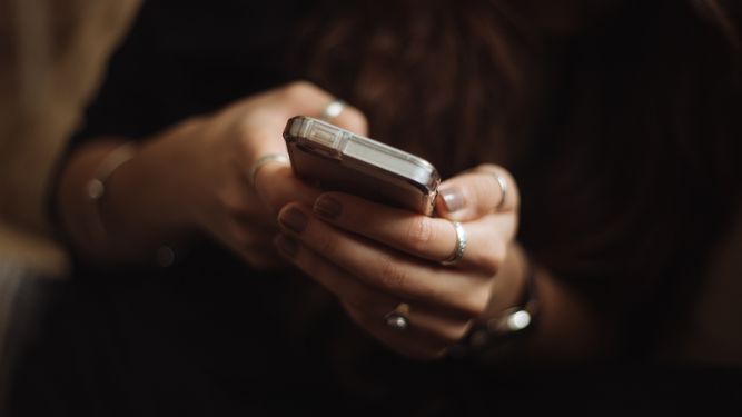 ANTEL registró un nuevo crecimiento en el mercado de telefonía móvil