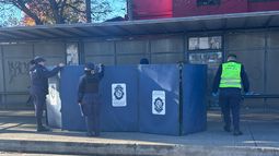 Investigan muerte de un hombre en Maroñas: lo encontraron en una parada sin signos de violencia