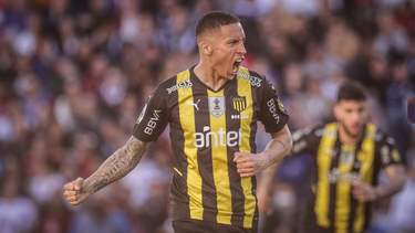 Kevin Méndez se manifestó tras la derrota de Peñarol 3-1 ante Nacional en el GPC.