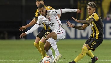 Así llegan Peñarol y Paranaense a las semifinales de la Sudamericana