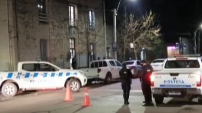 Investigan si hay conexión entre los recientes atentados a sedes policiales