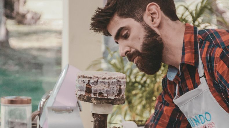 Bake Off Uruguay, el gran pastelero: Facundo Amestoy fue el flamante ganador