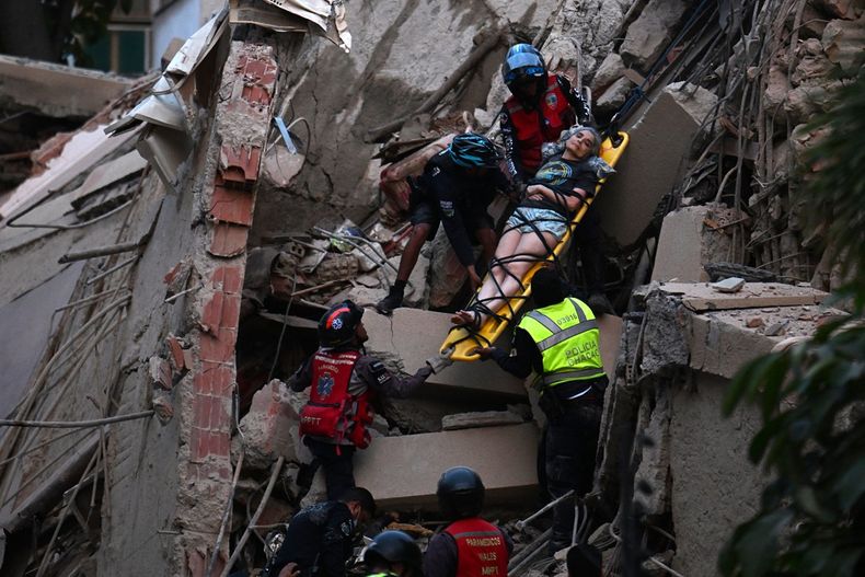 Venezuela enfrenta una crisis humanitaria tras el terremoto: ya son al menos 1.700 los muertos