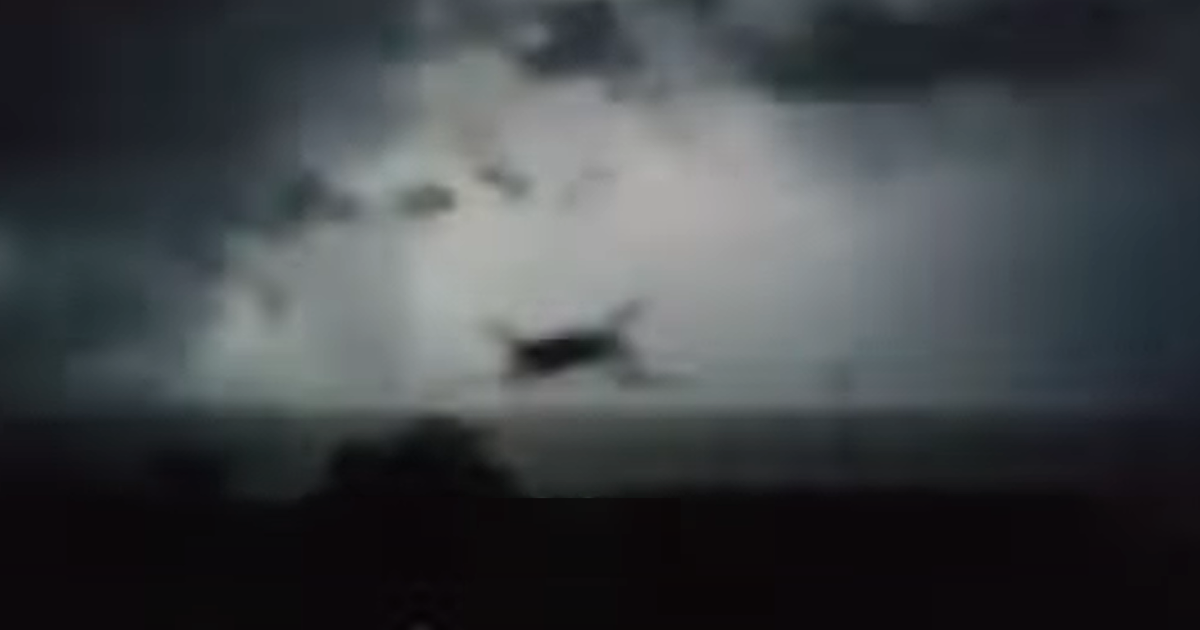 Florida Authorities Investigate Possible UFO Sighting on Video