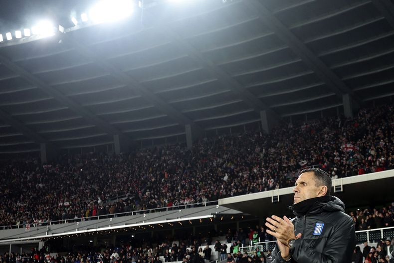 gustavo poyet.jpg