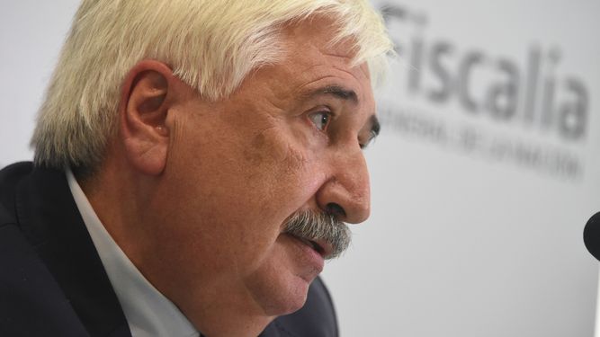 Juan Gómez deja su cargo como fiscal de Corte.