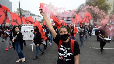 Paro y movilización de gremios educativos