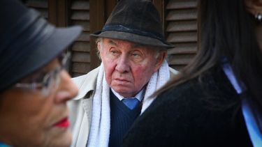 El último adiós: familiares y amigos despiden a Gonzalo Aguirre